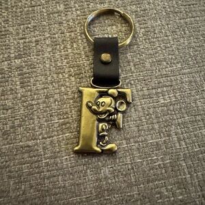Disney Black and Gold Mickey Mouse Initial Key Holder
With the initial F